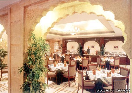 Taj Gorbandh Palace, Jaisalmer Restaurant foto