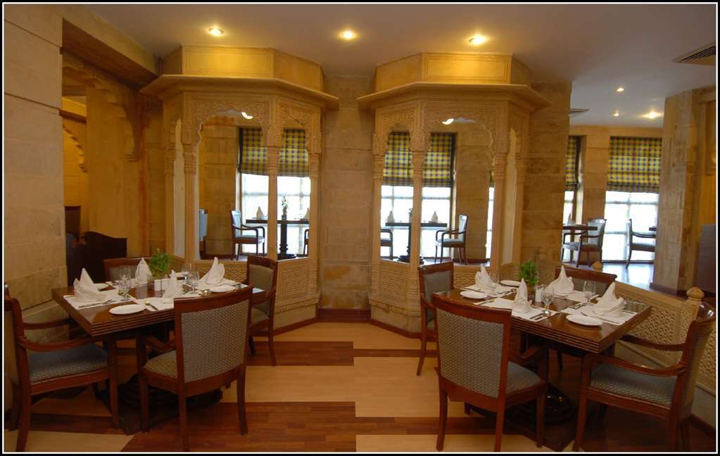 Taj Gorbandh Palace, Jaisalmer Restaurant foto